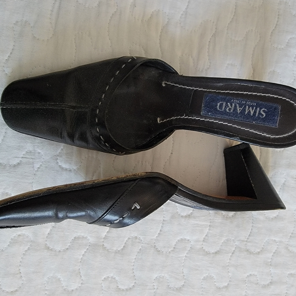Simard all leather kitten heeled mules size 7